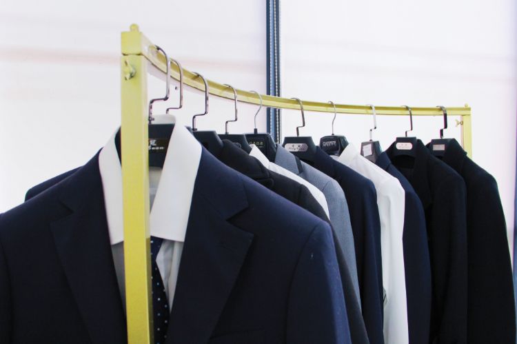 成都宏冠服饰有限公司产品11